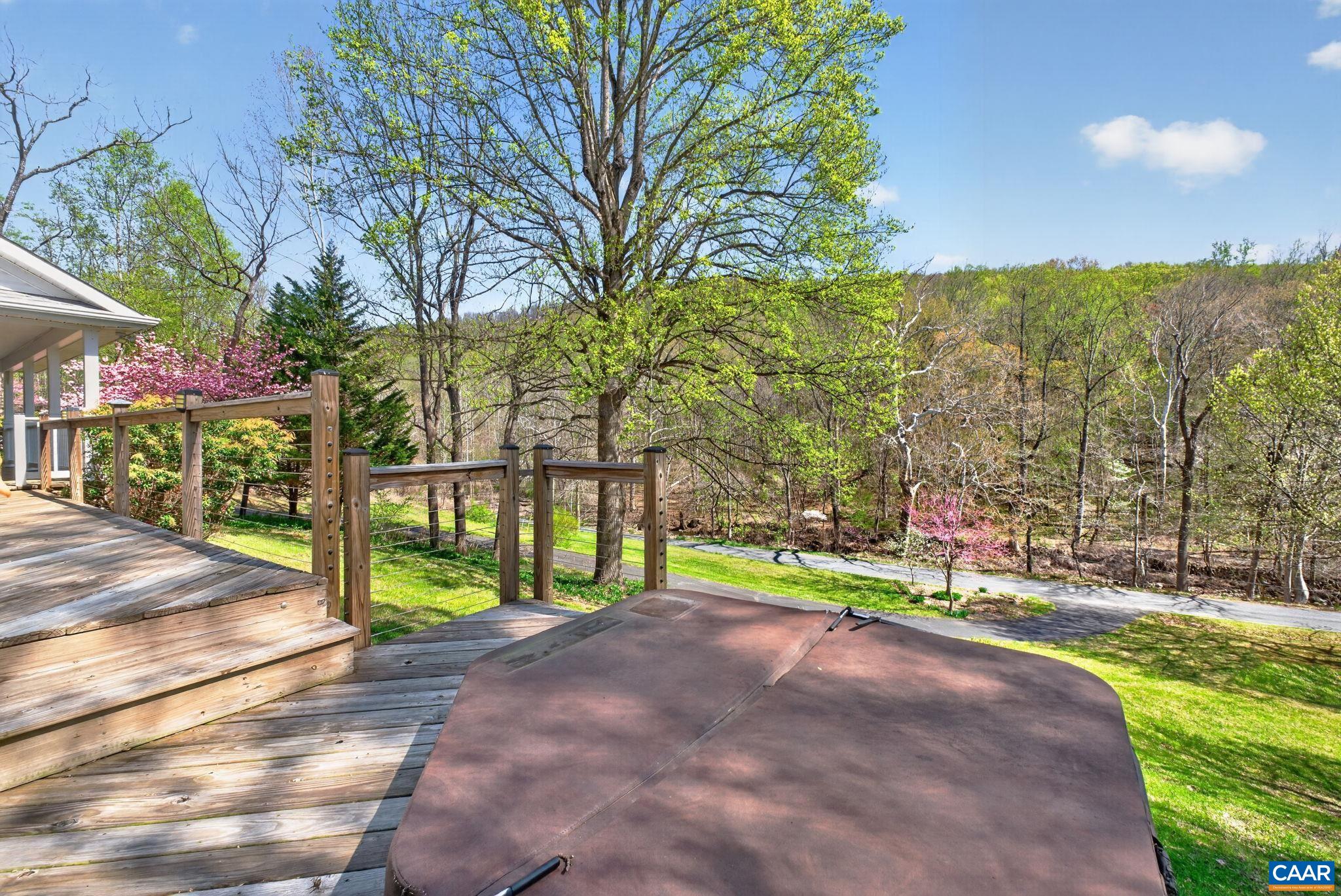 689 MUTTON HOLLOW RD, STANARDSVILLE, Virginia 22973, 3 Bedrooms Bedrooms, ,3 BathroomsBathrooms,Residential,689 MUTTON HOLLOW RD,675725 MLS # 675725