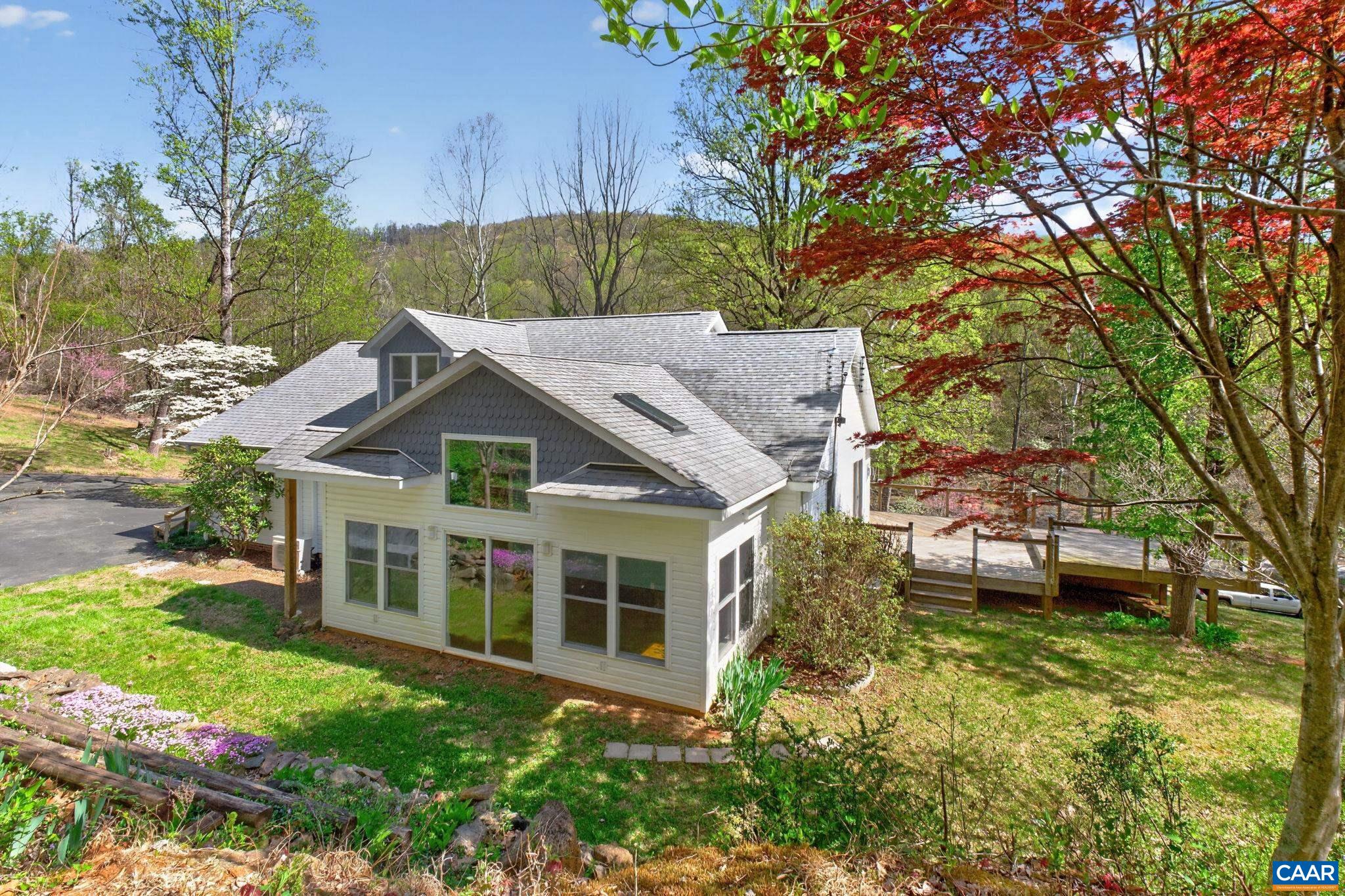 689 MUTTON HOLLOW RD, STANARDSVILLE, Virginia 22973, 3 Bedrooms Bedrooms, ,3 BathroomsBathrooms,Residential,689 MUTTON HOLLOW RD,675725 MLS # 675725