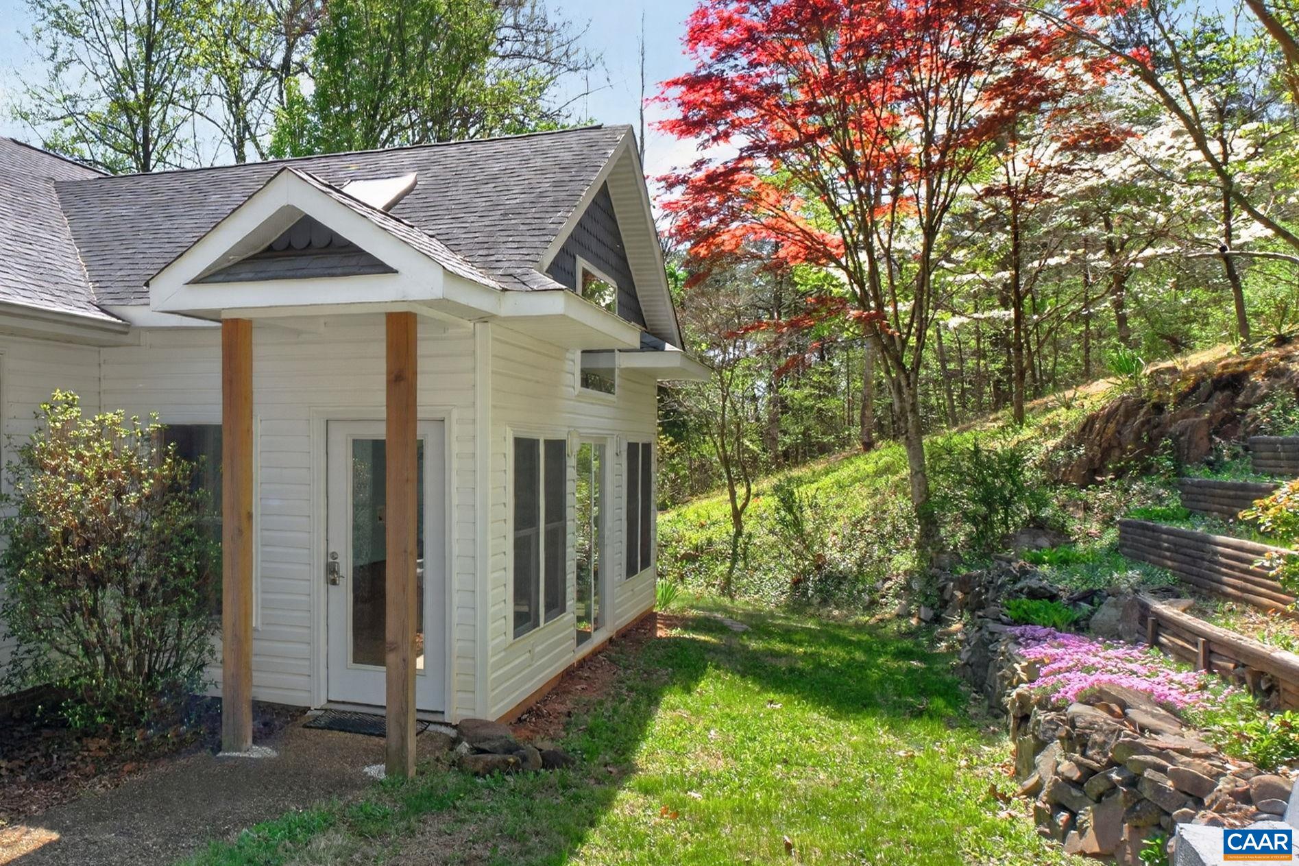 689 MUTTON HOLLOW RD, STANARDSVILLE, Virginia 22973, 3 Bedrooms Bedrooms, ,3 BathroomsBathrooms,Residential,689 MUTTON HOLLOW RD,675725 MLS # 675725