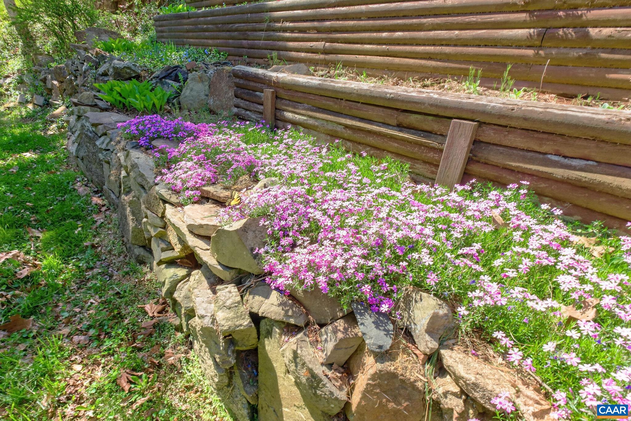 689 MUTTON HOLLOW RD, STANARDSVILLE, Virginia 22973, 3 Bedrooms Bedrooms, ,3 BathroomsBathrooms,Residential,689 MUTTON HOLLOW RD,675725 MLS # 675725