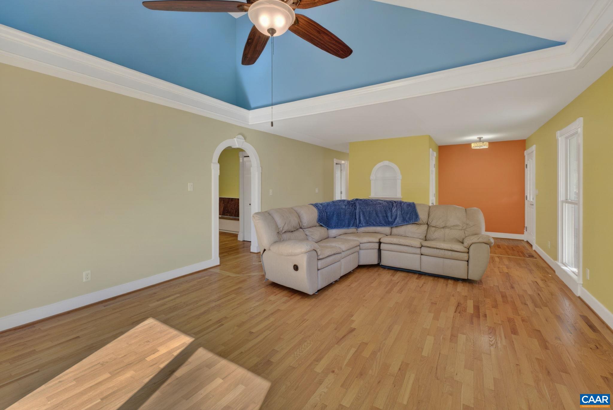 689 MUTTON HOLLOW RD, STANARDSVILLE, Virginia 22973, 3 Bedrooms Bedrooms, ,3 BathroomsBathrooms,Residential,689 MUTTON HOLLOW RD,675725 MLS # 675725