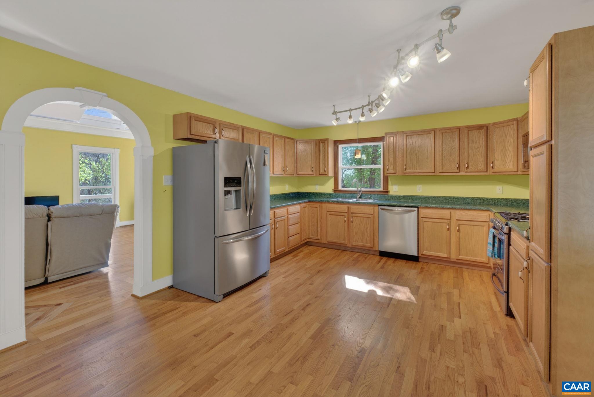 689 MUTTON HOLLOW RD, STANARDSVILLE, Virginia 22973, 3 Bedrooms Bedrooms, ,3 BathroomsBathrooms,Residential,689 MUTTON HOLLOW RD,675725 MLS # 675725