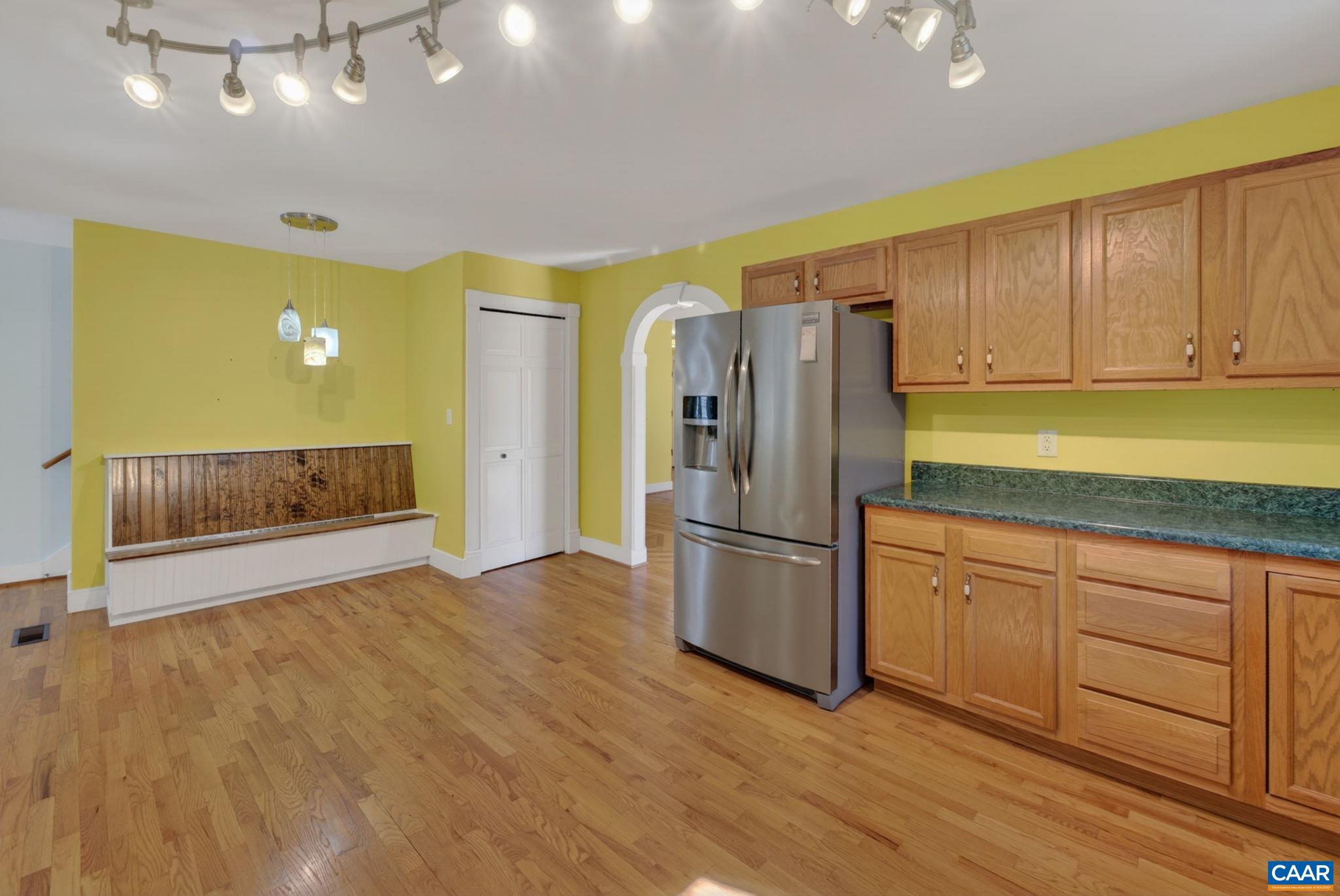 689 MUTTON HOLLOW RD, STANARDSVILLE, Virginia 22973, 3 Bedrooms Bedrooms, ,3 BathroomsBathrooms,Residential,689 MUTTON HOLLOW RD,675725 MLS # 675725