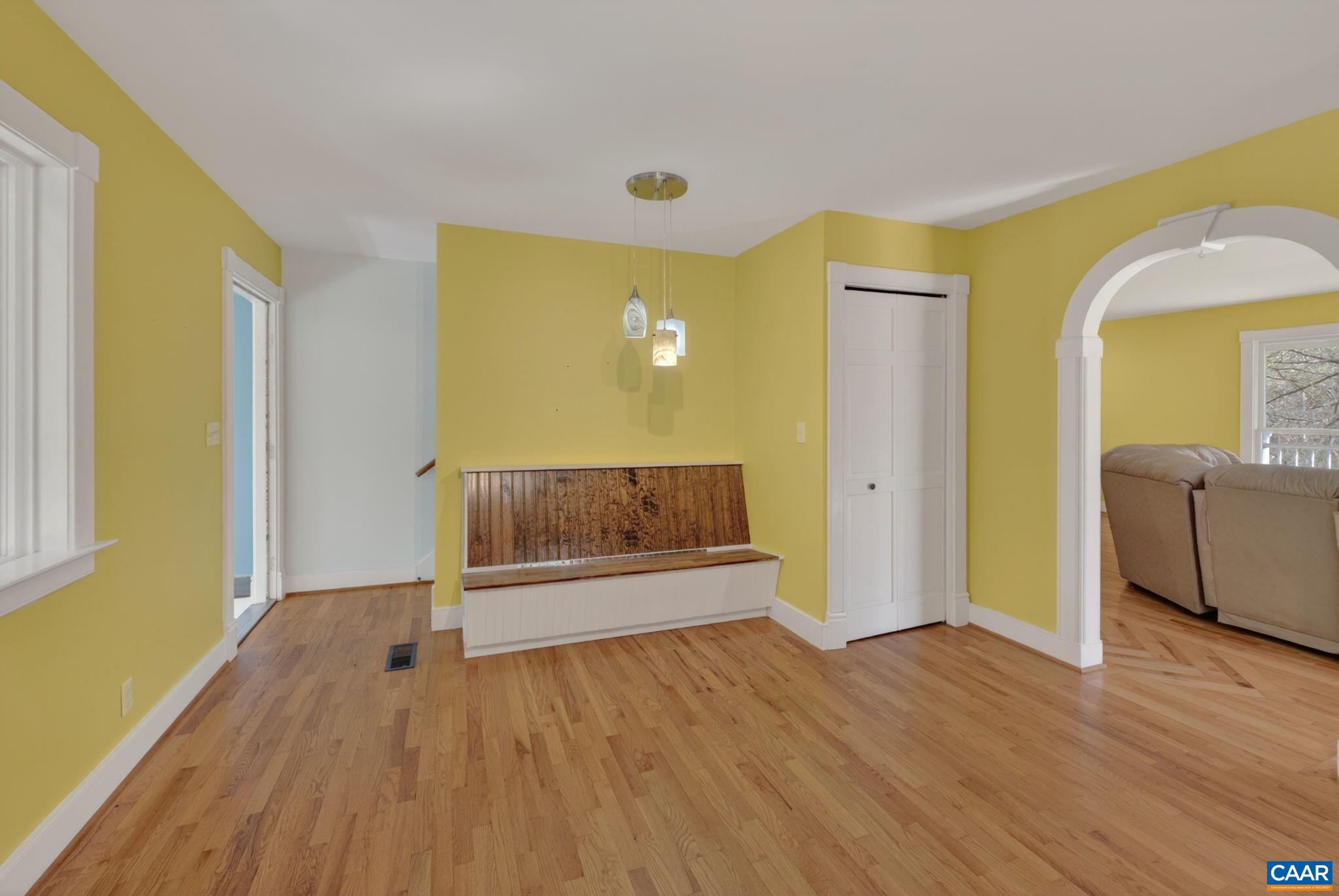 689 MUTTON HOLLOW RD, STANARDSVILLE, Virginia 22973, 3 Bedrooms Bedrooms, ,3 BathroomsBathrooms,Residential,689 MUTTON HOLLOW RD,675725 MLS # 675725