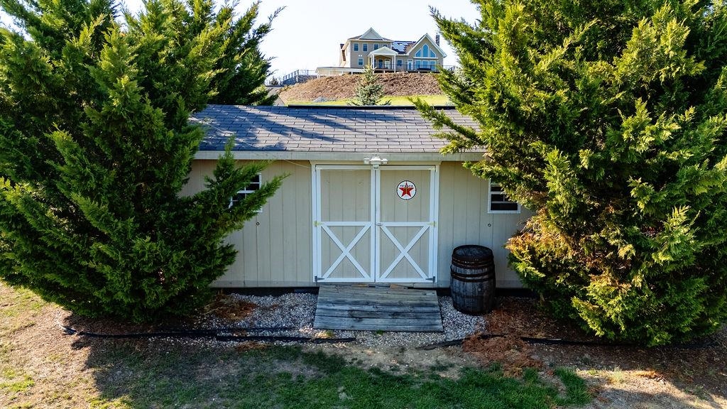 259 WINDSOR DR, FISHERSVILLE, Virginia 22939, 4 Bedrooms Bedrooms, ,2 BathroomsBathrooms,Residential,259 WINDSOR DR,675726 MLS # 675726