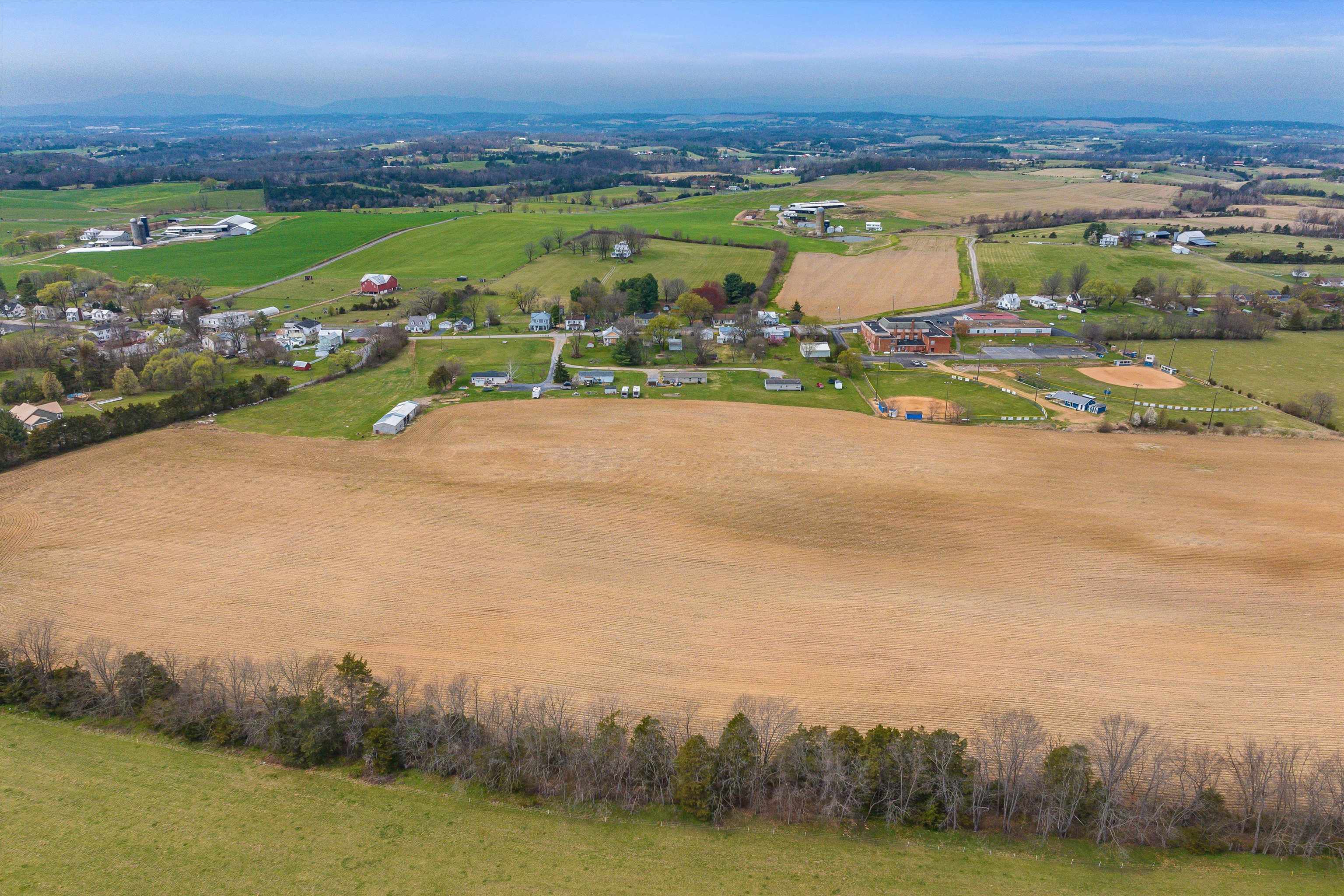 15, 17, 25, 37 HAYFIELD LANE, FORT DEFIANCE, Virginia 24437, ,Residential,15, 17, 25, 37 HAYFIELD LANE,675747 MLS # 675747