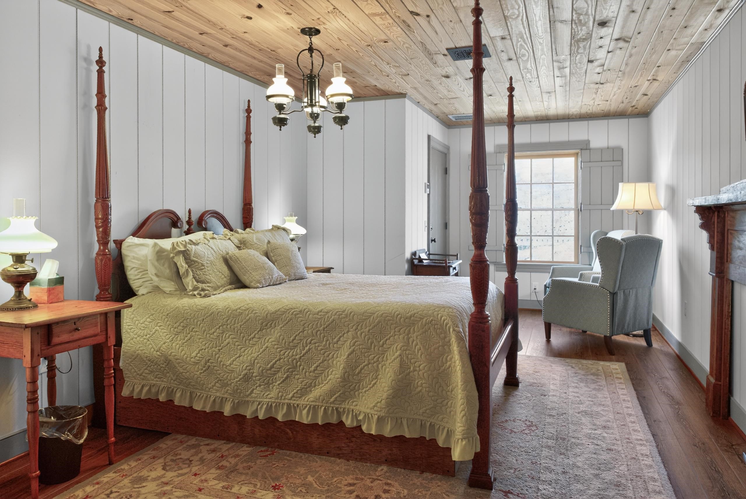 331 GLEBE SCHOOL RD, SWOOPE, Virginia 24479, ,Commercial,331 GLEBE SCHOOL RD,675737 MLS # 675737