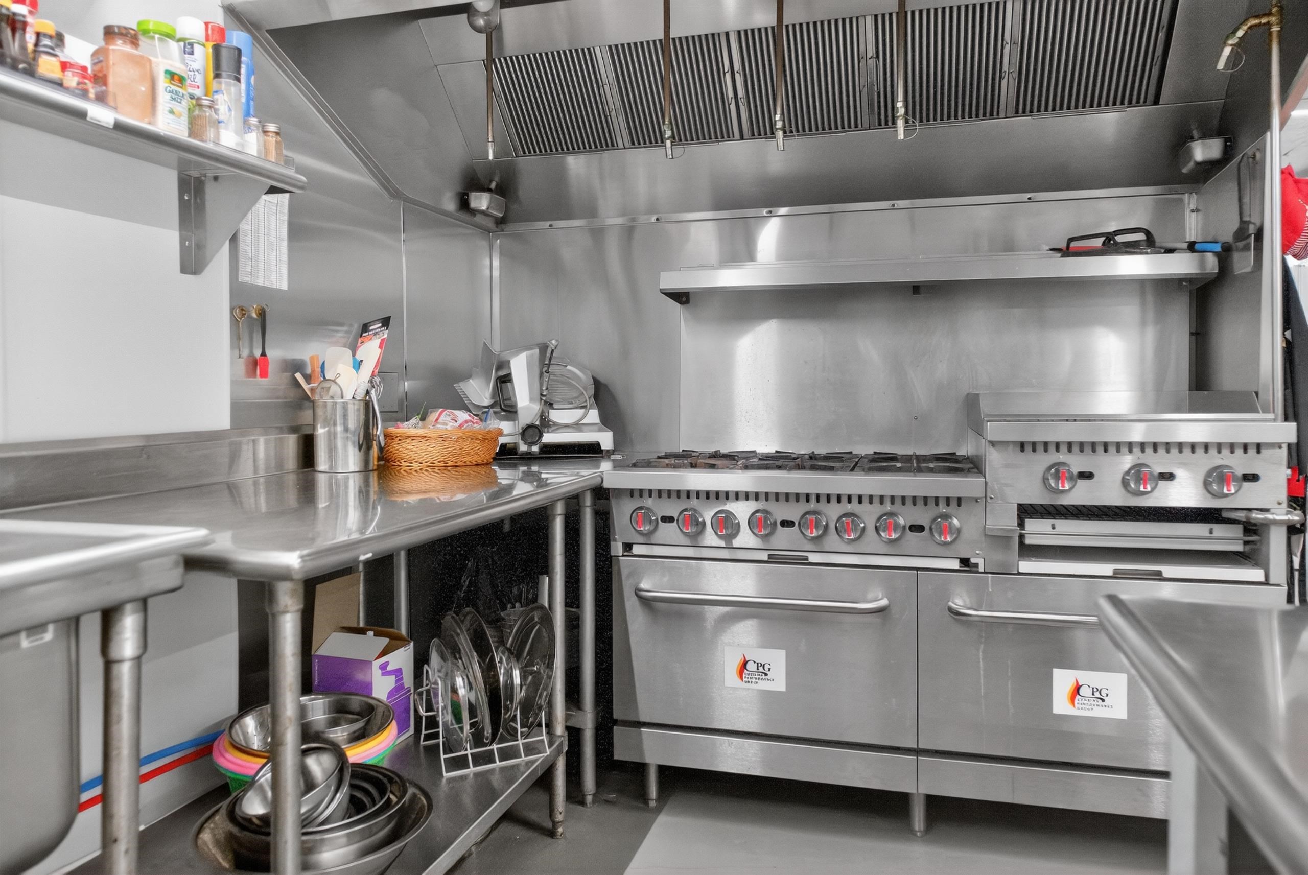 331 GLEBE SCHOOL RD, SWOOPE, Virginia 24479, ,Commercial,331 GLEBE SCHOOL RD,675737 MLS # 675737