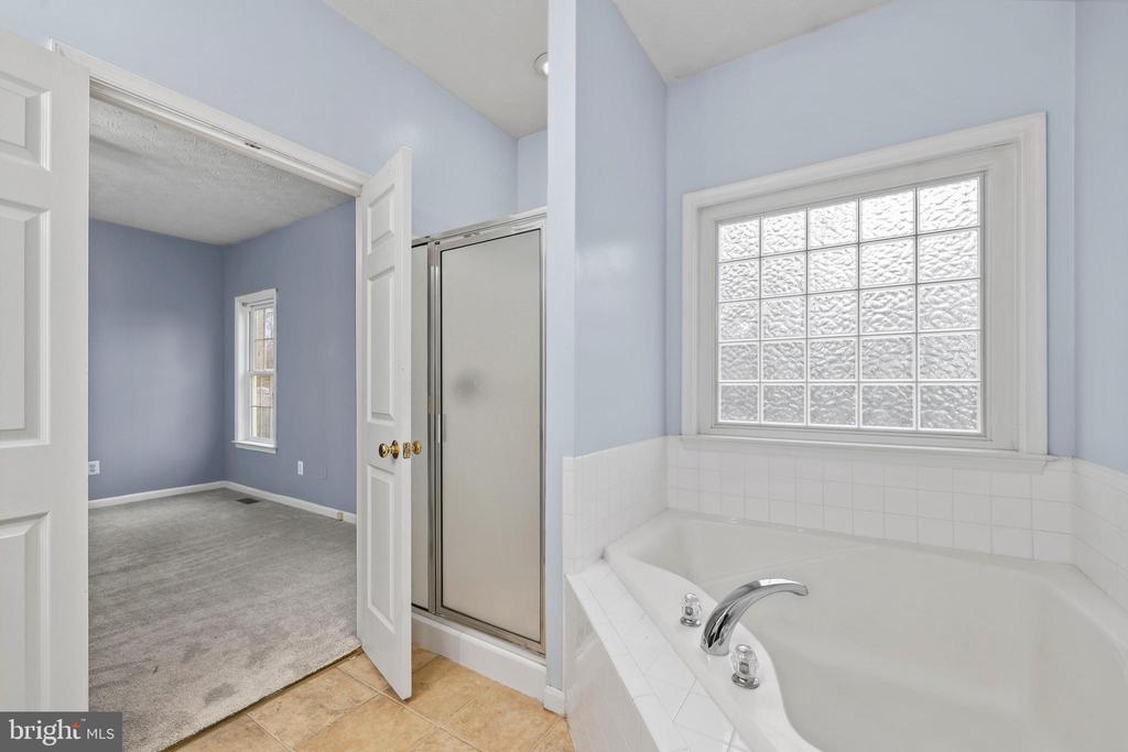 2262 WILDFLOWER WAY, LOCUST GROVE, Virginia 22508, ,Residential,2262 WILDFLOWER WAY,VAOR2013578 MLS # VAOR2013578