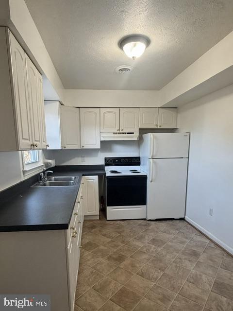 400 W MAIN ST, REMINGTON, Virginia 22734, 6 Bedrooms Bedrooms, ,2 BathroomsBathrooms,Residential,400 W MAIN ST,VAFQ2020976 MLS # VAFQ2020976