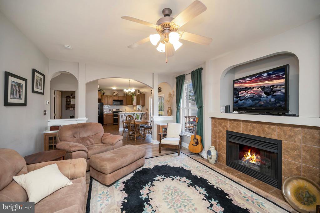 408 LIBERTY BLVD, LOCUST GROVE, Virginia 22508, 3 Bedrooms Bedrooms, ,2 BathroomsBathrooms,Residential,408 LIBERTY BLVD,VAOR2013642 MLS # VAOR2013642