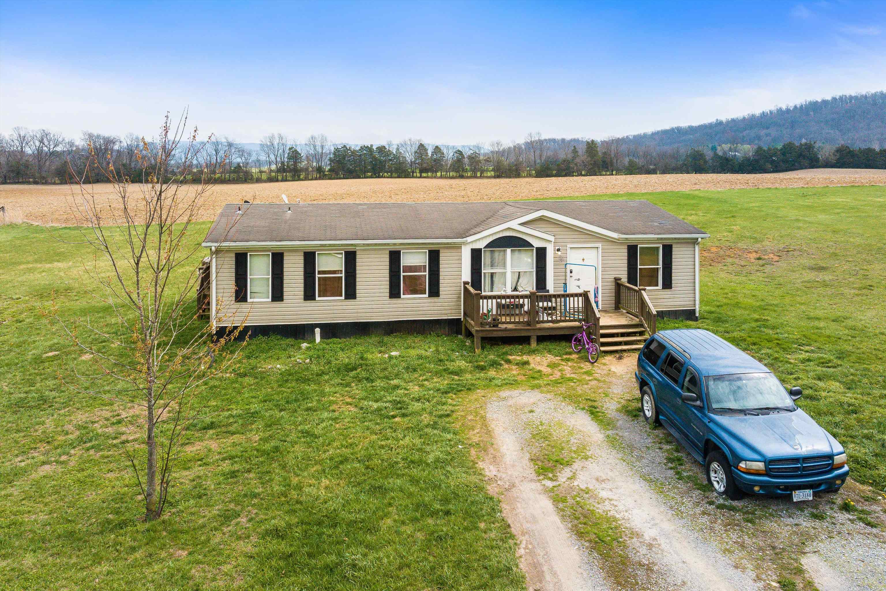 15, 17, 25, 37 HAYFIELD LANE, FORT DEFIANCE, Virginia 24437, ,Land,15,17,25,37 HAYFIELD LANE,675750 MLS # 675750