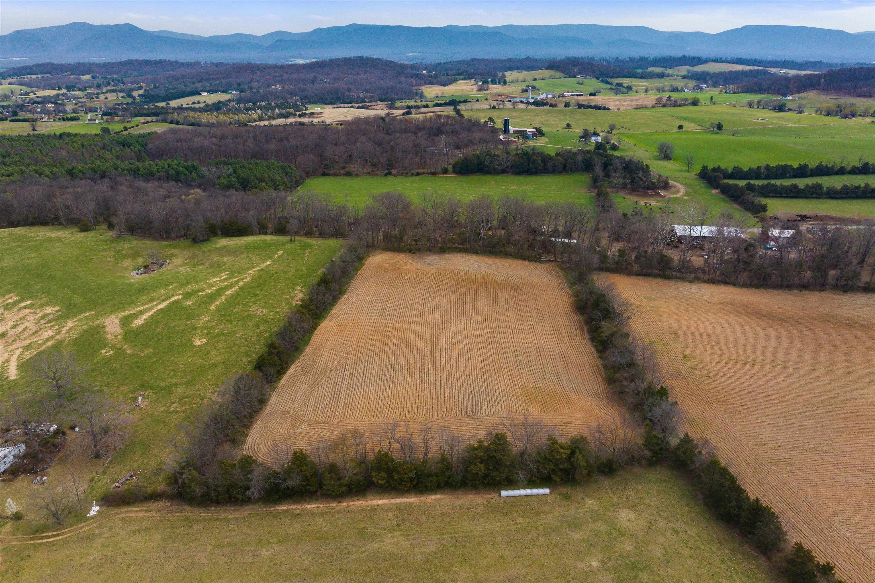 15, 17, 25, 37 HAYFIELD LANE, FORT DEFIANCE, Virginia 24437, ,Land,15,17,25,37 HAYFIELD LANE,675750 MLS # 675750