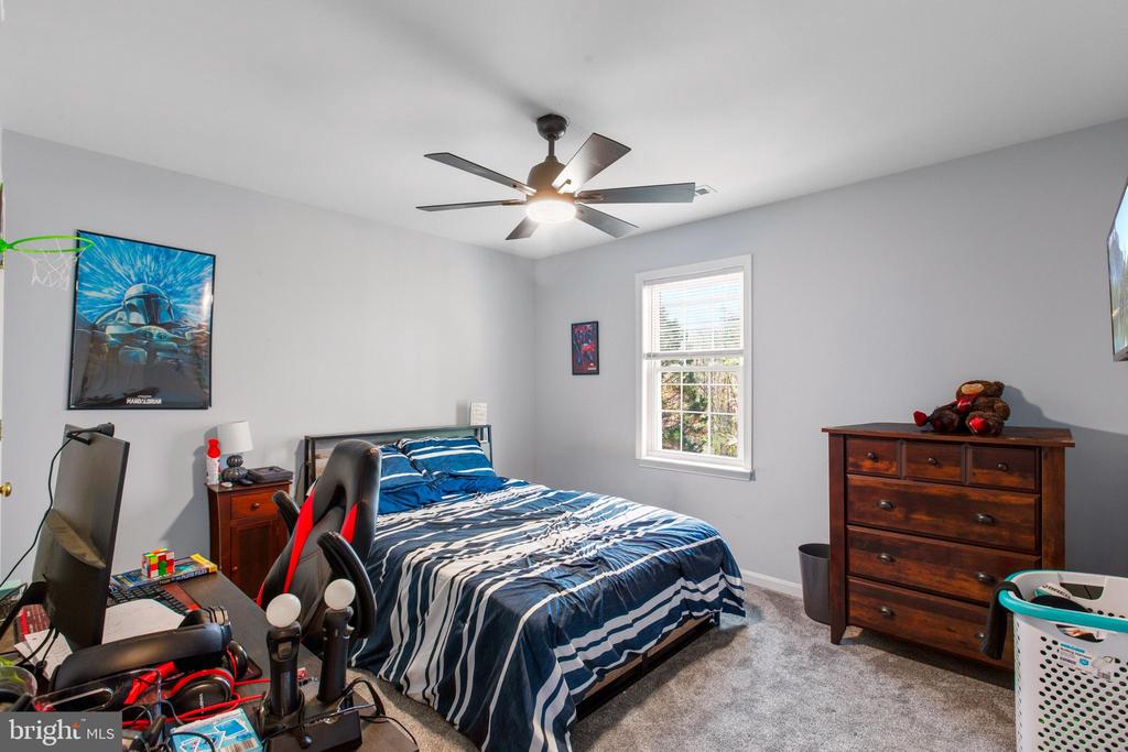 7920 S WOODS DR, FREDERICKSBURG, Virginia 22408, 4 Bedrooms Bedrooms, ,3 BathroomsBathrooms,Residential,7920 S WOODS DR,VASP2040868 MLS # VASP2040868