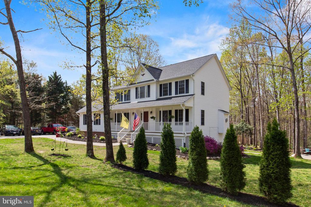 7920 S WOODS DR, FREDERICKSBURG, Virginia 22408, 4 Bedrooms Bedrooms, ,3 BathroomsBathrooms,Residential,7920 S WOODS DR,VASP2040868 MLS # VASP2040868