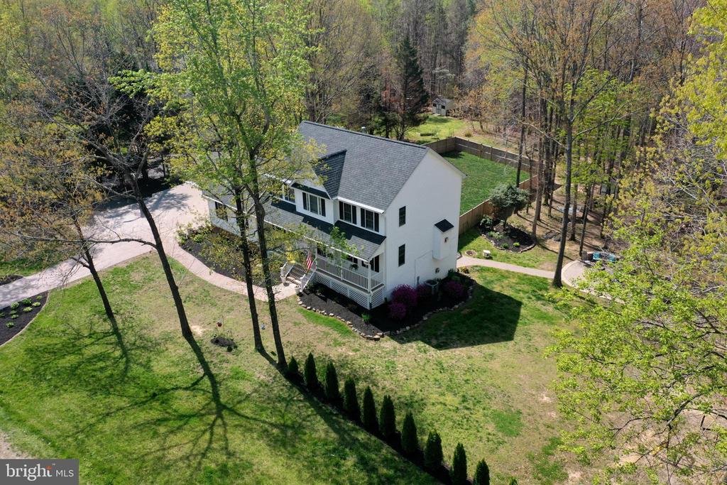 7920 S WOODS DR, FREDERICKSBURG, Virginia 22408, 4 Bedrooms Bedrooms, ,3 BathroomsBathrooms,Residential,7920 S WOODS DR,VASP2040868 MLS # VASP2040868