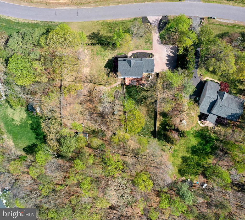 7920 S WOODS DR, FREDERICKSBURG, Virginia 22408, 4 Bedrooms Bedrooms, ,3 BathroomsBathrooms,Residential,7920 S WOODS DR,VASP2040868 MLS # VASP2040868