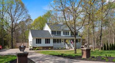 7920 S WOODS DR, FREDERICKSBURG, Virginia 22408, 4 Bedrooms Bedrooms, ,3 BathroomsBathrooms,Residential,7920 S WOODS DR,VASP2040868 MLS # VASP2040868