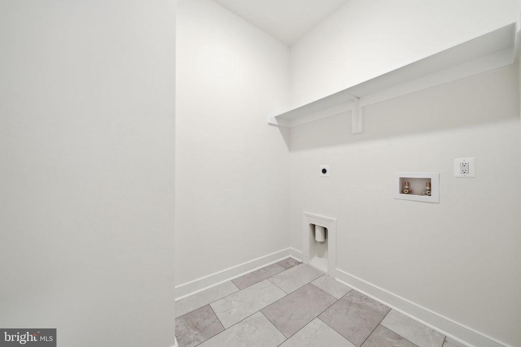 78 FISHER DR, MINERAL, Virginia 23117, 4 Bedrooms Bedrooms, ,2 BathroomsBathrooms,Residential,78 FISHER DR,VALA2009636 MLS # VALA2009636