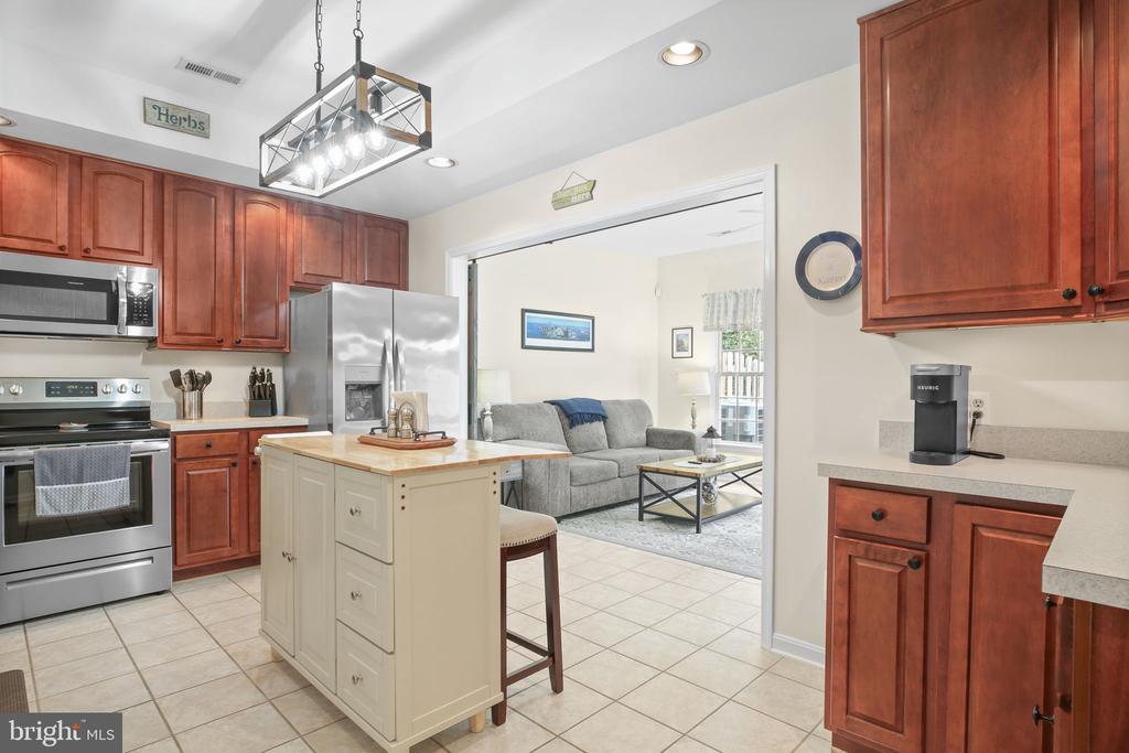 12202 MEADOW BRANCH WAY, FREDERICKSBURG, Virginia 22407, 2 Bedrooms Bedrooms, ,2 BathroomsBathrooms,Residential,12202 MEADOW BRANCH WAY,VASP2040936 MLS # VASP2040936