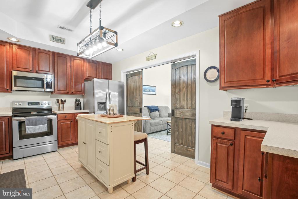 12202 MEADOW BRANCH WAY, FREDERICKSBURG, Virginia 22407, 2 Bedrooms Bedrooms, ,2 BathroomsBathrooms,Residential,12202 MEADOW BRANCH WAY,VASP2040936 MLS # VASP2040936