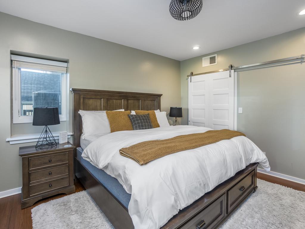 1616 OVERLOOK OLOOK, ROSELAND, Virginia 22967, 2 Bedrooms Bedrooms, ,2 BathroomsBathrooms,Residential,Overlook Condos,1616 OVERLOOK OLOOK,VANL2000652 MLS # VANL2000652