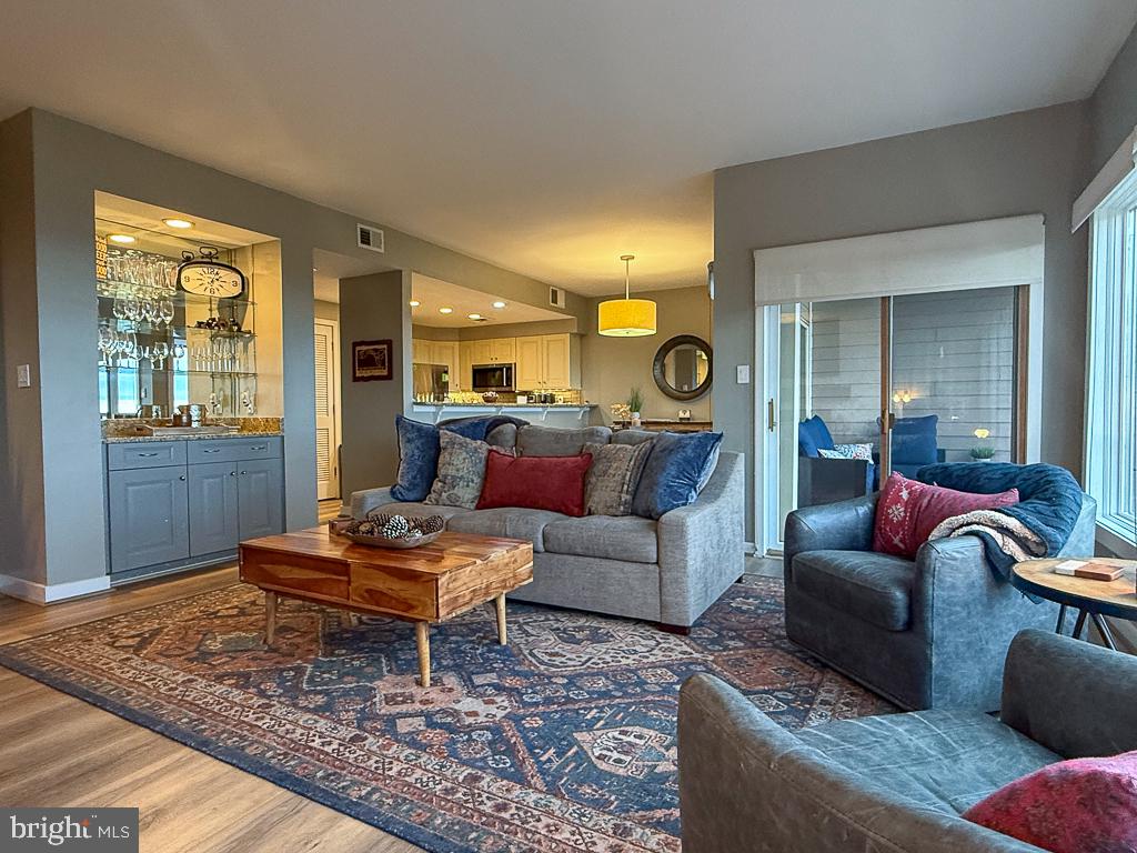 1616 OVERLOOK OLOOK, ROSELAND, Virginia 22967, 2 Bedrooms Bedrooms, ,2 BathroomsBathrooms,Residential,Overlook Condos,1616 OVERLOOK OLOOK,VANL2000652 MLS # VANL2000652