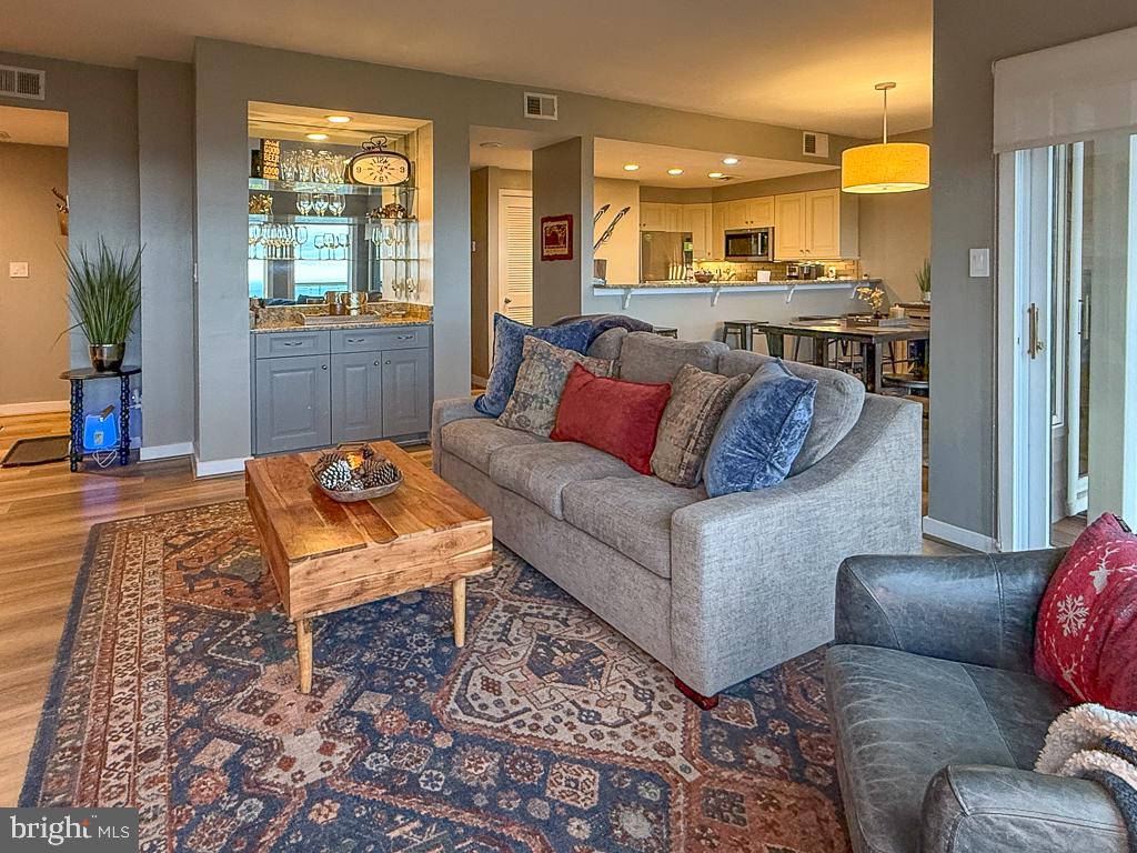 1616 OVERLOOK OLOOK, ROSELAND, Virginia 22967, 2 Bedrooms Bedrooms, ,2 BathroomsBathrooms,Residential,Overlook Condos,1616 OVERLOOK OLOOK,VANL2000652 MLS # VANL2000652