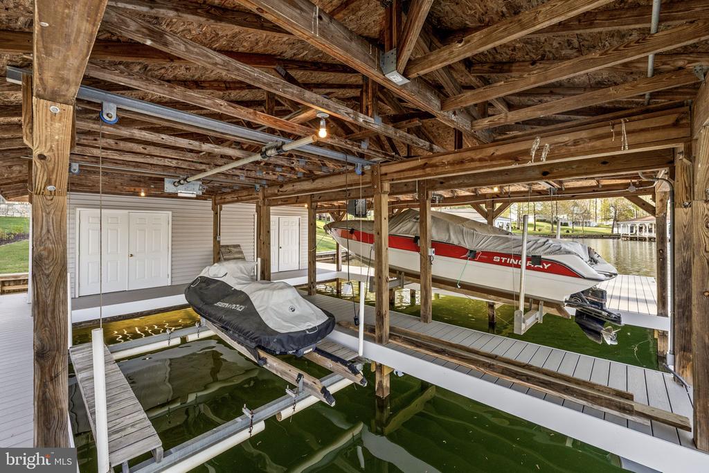 544 ARK AVE, BUMPASS, Virginia 23024, 5 Bedrooms Bedrooms, ,3 BathroomsBathrooms,Residential,544 ARK AVE,VALA2009622 MLS # VALA2009622