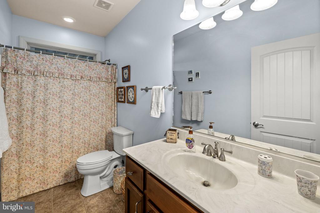 544 ARK AVE, BUMPASS, Virginia 23024, 5 Bedrooms Bedrooms, ,3 BathroomsBathrooms,Residential,544 ARK AVE,VALA2009622 MLS # VALA2009622