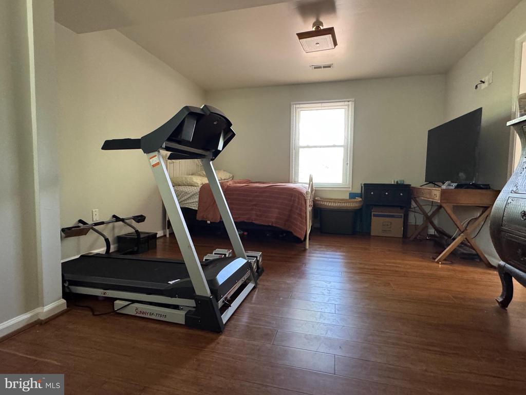 11615 KENTON DR, FREDERICKSBURG, Virginia 22407, 4 Bedrooms Bedrooms, ,2 BathroomsBathrooms,Residential,11615 KENTON DR,VASP2040950 MLS # VASP2040950