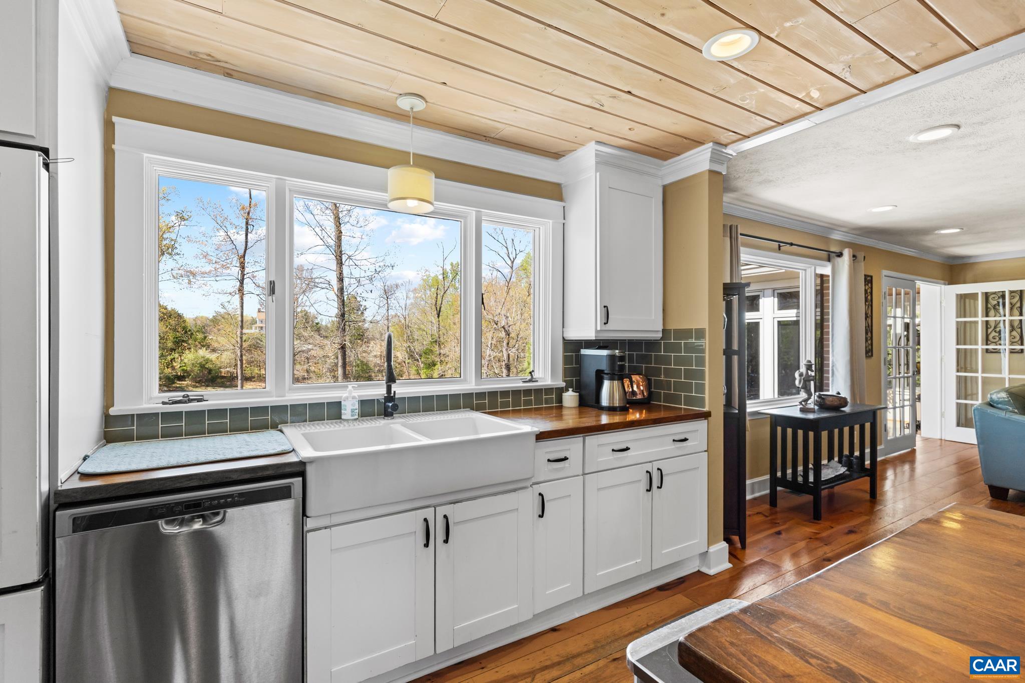 3505 SARAH DR, CHARLOTTESVILLE, Virginia 22911, 4 Bedrooms Bedrooms, ,3 BathroomsBathrooms,Residential,3505 SARAH DR,675558 MLS # 675558