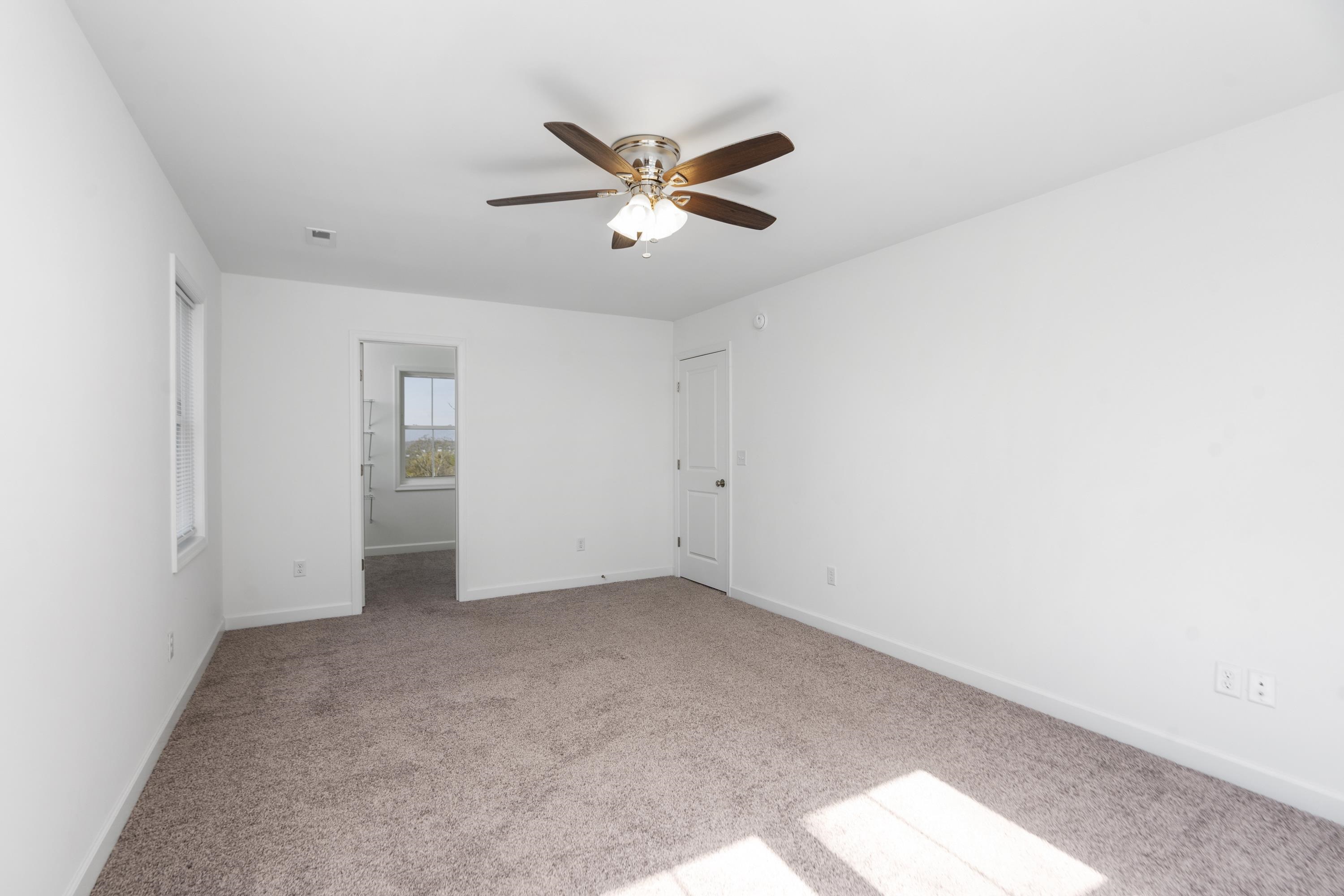 418 CAMPBELL ST, STAUNTON, Virginia 24401, 4 Bedrooms Bedrooms, ,3 BathroomsBathrooms,Residential,418 CAMPBELL ST,675730 MLS # 675730