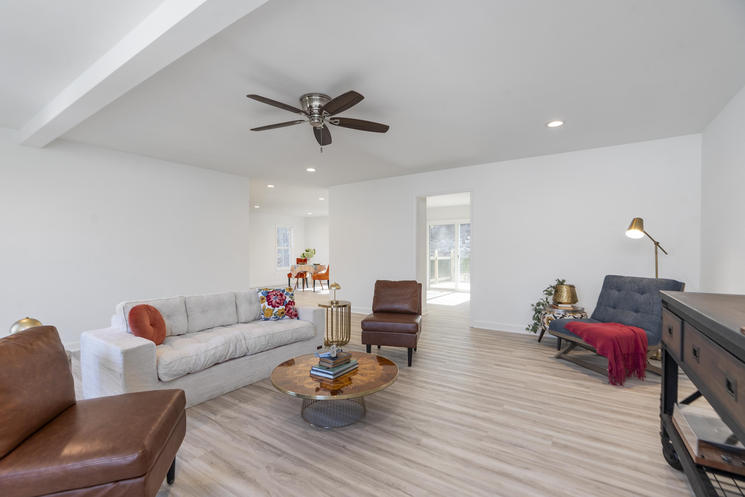 418 CAMPBELL ST, STAUNTON, Virginia 24401, 4 Bedrooms Bedrooms, ,3 BathroomsBathrooms,Residential,418 CAMPBELL ST,675730 MLS # 675730