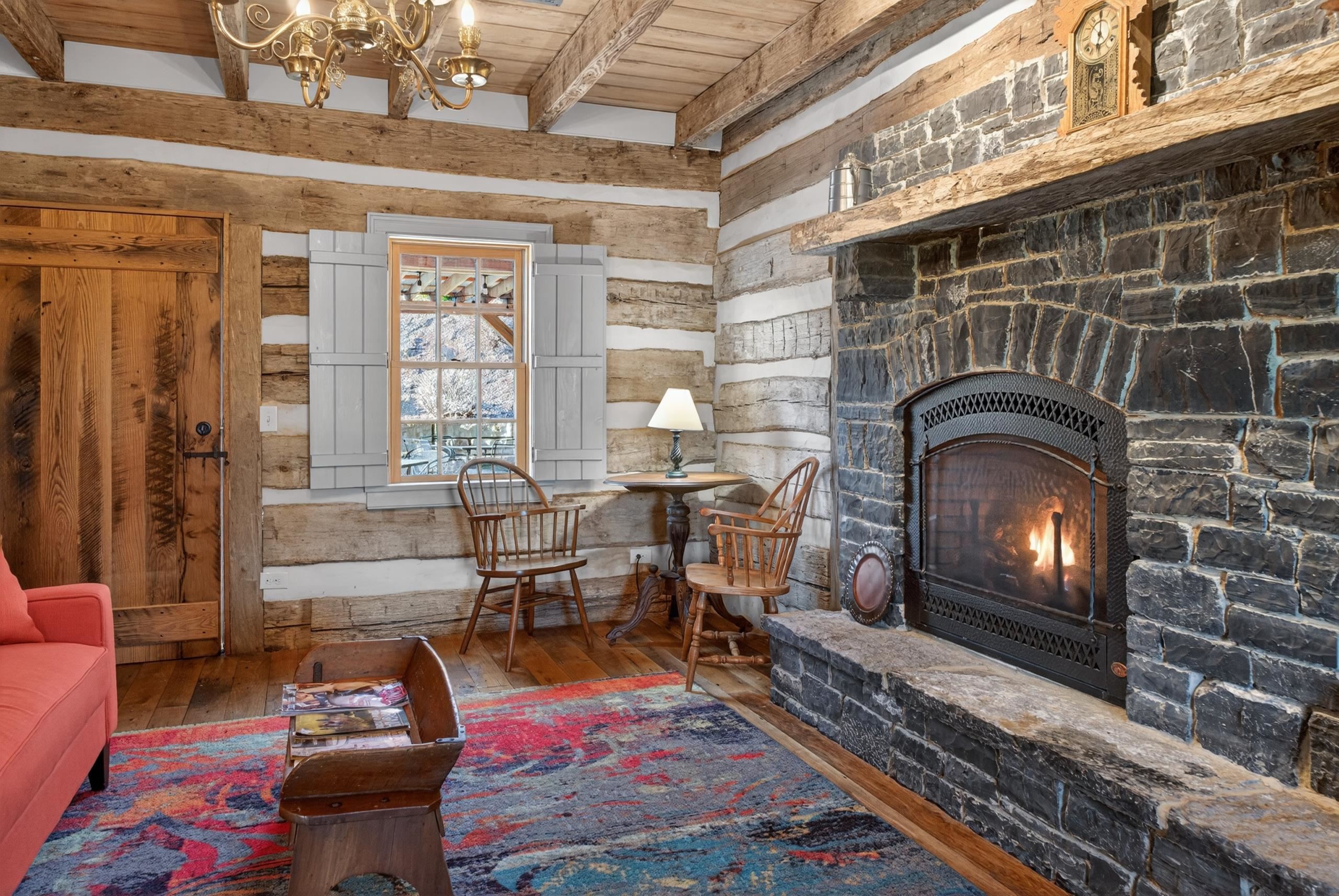 331 GLEBE SCHOOL RD, SWOOPE, Virginia 24479, 6 Bedrooms Bedrooms, ,6 BathroomsBathrooms,Residential,331 GLEBE SCHOOL RD,675740 MLS # 675740