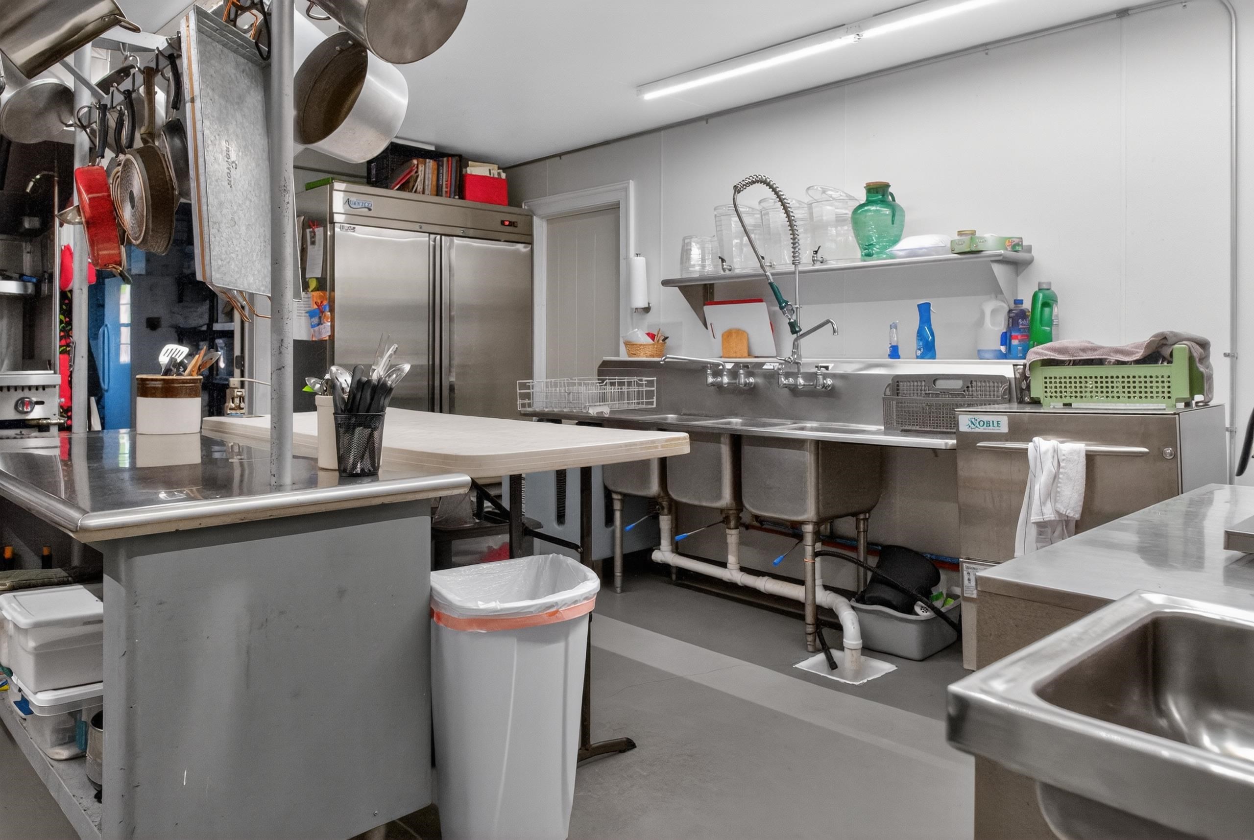 331 GLEBE SCHOOL RD, SWOOPE, Virginia 24479, 6 Bedrooms Bedrooms, ,6 BathroomsBathrooms,Residential,331 GLEBE SCHOOL RD,675740 MLS # 675740