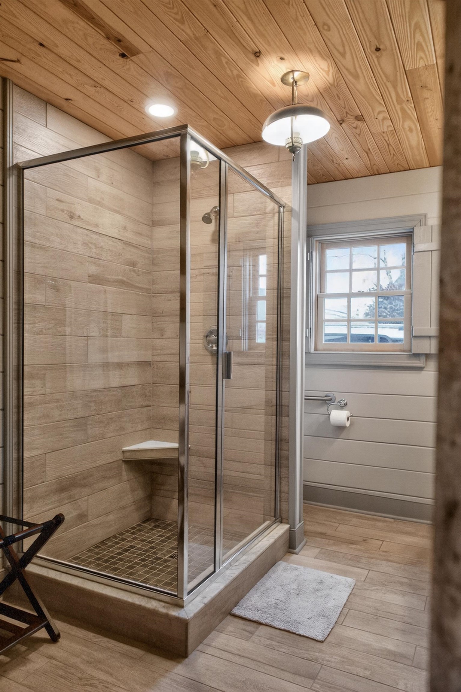 331 GLEBE SCHOOL RD, SWOOPE, Virginia 24479, 6 Bedrooms Bedrooms, ,6 BathroomsBathrooms,Residential,331 GLEBE SCHOOL RD,675740 MLS # 675740