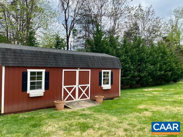 103 FAIRLANE DR, STANARDSVILLE, Virginia 22973, 4 Bedrooms Bedrooms, ,3 BathroomsBathrooms,Residential,One Level Living + In-Law-Suite!,103 FAIRLANE DR,675742 MLS # 675742