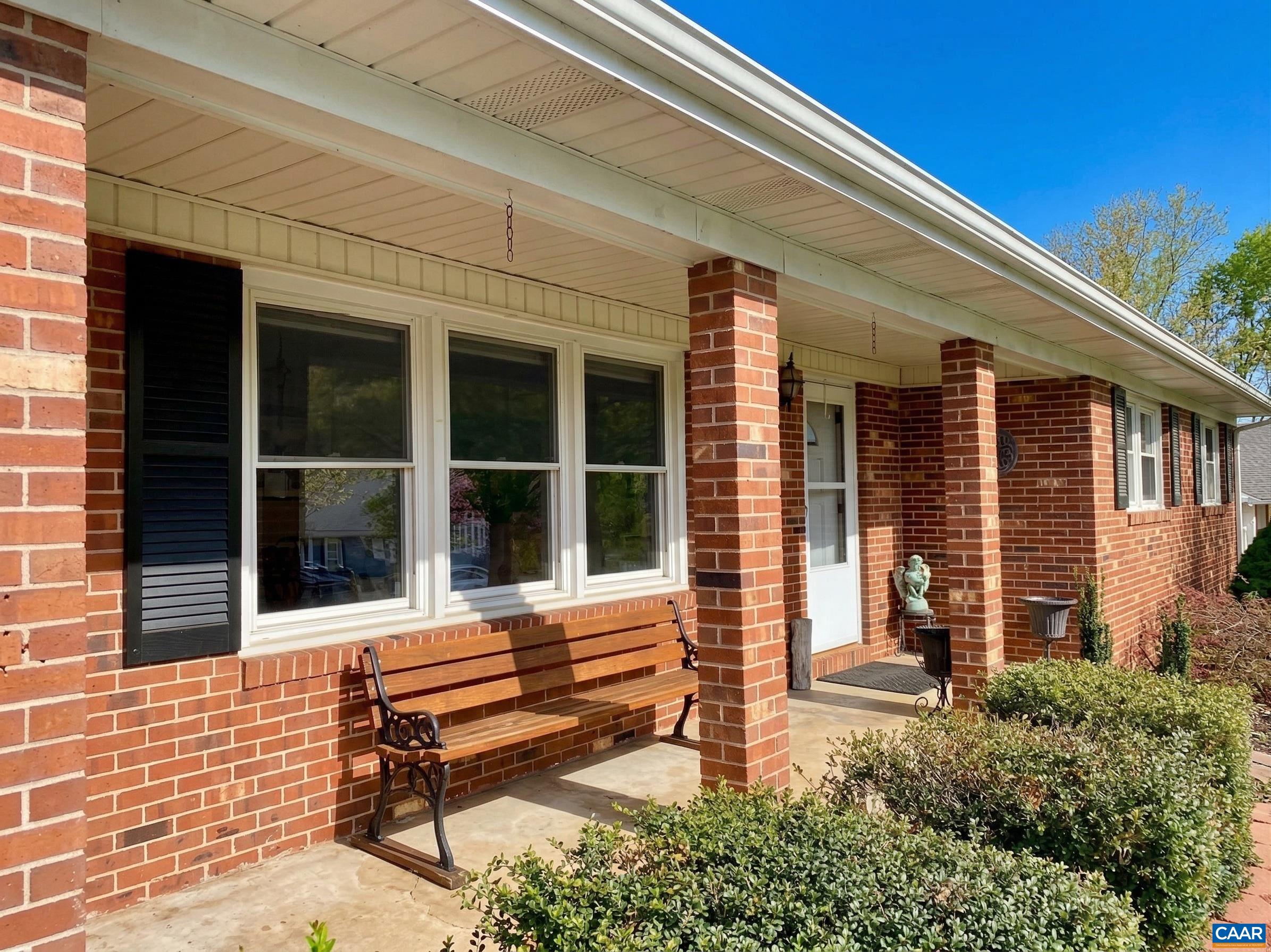 103 FAIRLANE DR, STANARDSVILLE, Virginia 22973, 4 Bedrooms Bedrooms, ,3 BathroomsBathrooms,Residential,One Level Living + In-Law-Suite!,103 FAIRLANE DR,675742 MLS # 675742