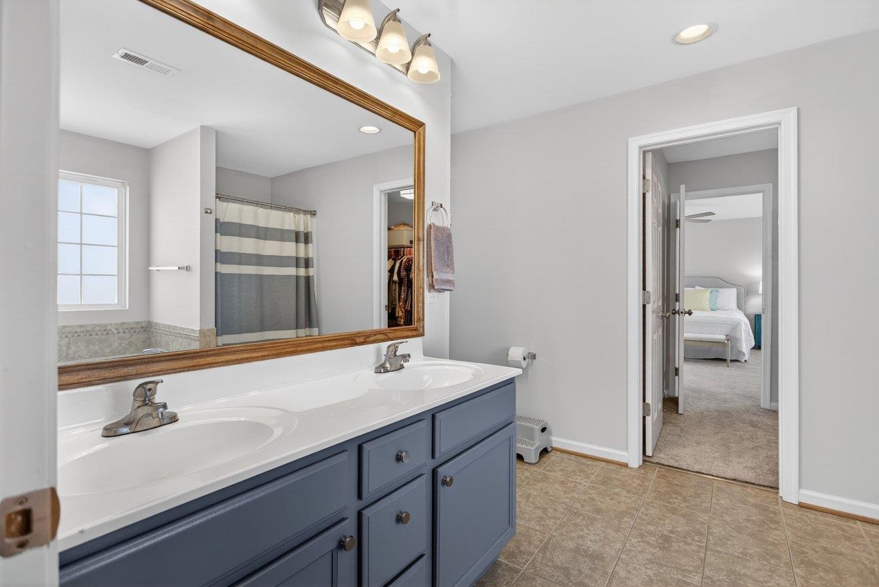 305 RACHEL DR, PENN LAIRD, Virginia 22846, 4 Bedrooms Bedrooms, ,2 BathroomsBathrooms,Residential,305 RACHEL DR,675749 MLS # 675749 305 RACHEL DR, PENN LAIRD, Virginia 22846, 4 Bedrooms Bedrooms, ,2 BathroomsBathrooms,Residential,305 RACHEL DR,675749 MLS # 675749