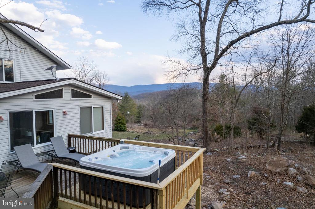 1131 PAGE VALLEY RD, LURAY, Virginia 22835, 3 Bedrooms Bedrooms, ,2 BathroomsBathrooms,Residential,1131 PAGE VALLEY RD,VAPA2006244 MLS # VAPA2006244