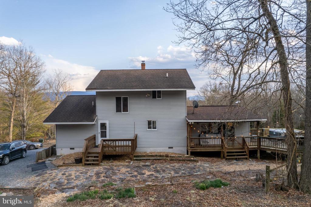 1131 PAGE VALLEY RD, LURAY, Virginia 22835, 3 Bedrooms Bedrooms, ,2 BathroomsBathrooms,Residential,1131 PAGE VALLEY RD,VAPA2006244 MLS # VAPA2006244