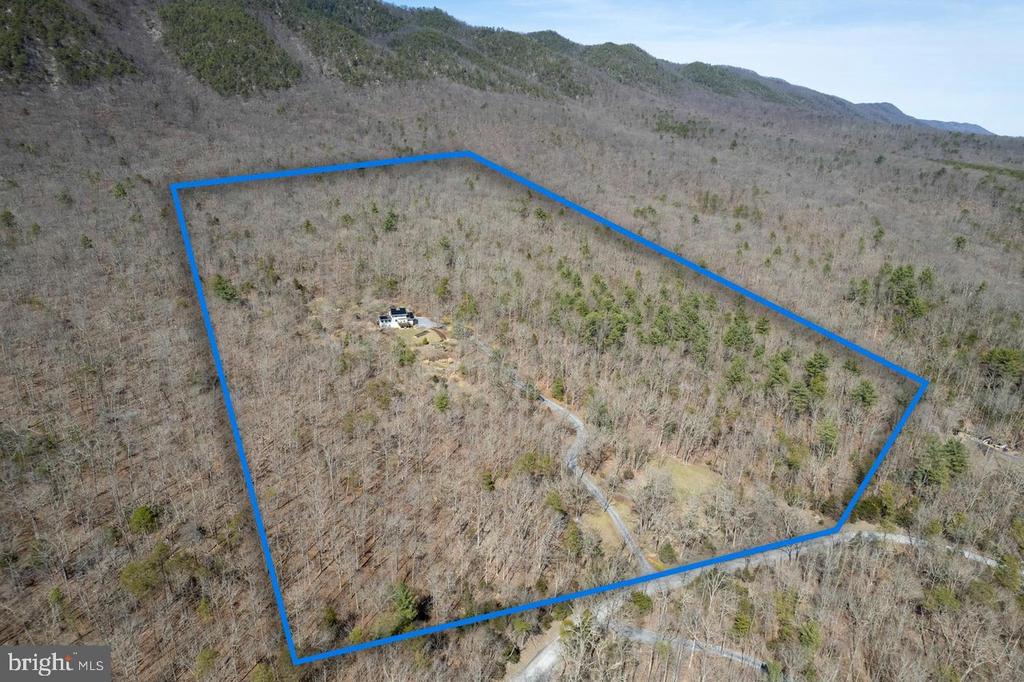 1131 PAGE VALLEY RD, LURAY, Virginia 22835, 3 Bedrooms Bedrooms, ,2 BathroomsBathrooms,Residential,1131 PAGE VALLEY RD,VAPA2006244 MLS # VAPA2006244