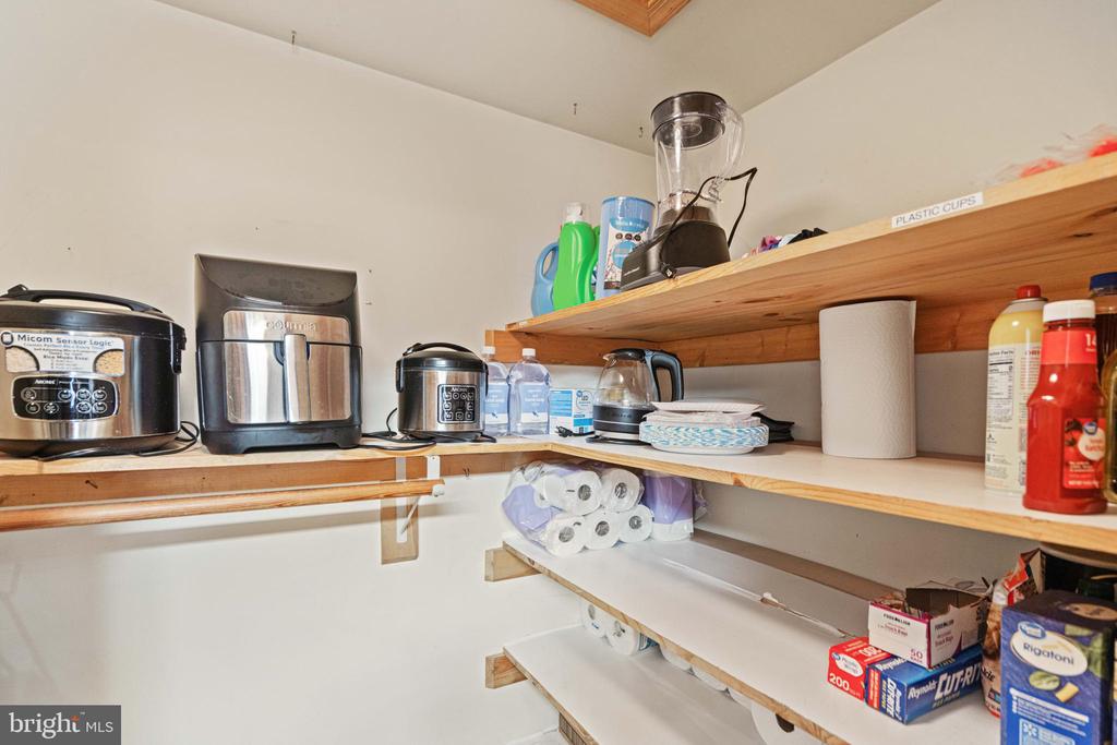 1131 PAGE VALLEY RD, LURAY, Virginia 22835, 3 Bedrooms Bedrooms, ,2 BathroomsBathrooms,Residential,1131 PAGE VALLEY RD,VAPA2006244 MLS # VAPA2006244