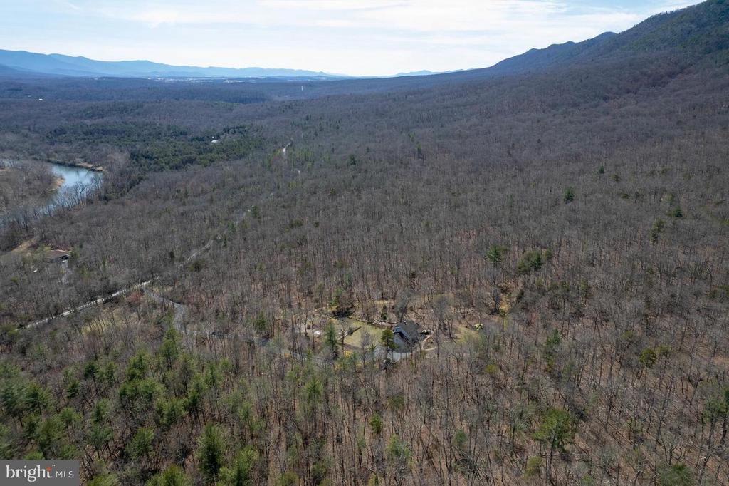 1131 PAGE VALLEY RD, LURAY, Virginia 22835, 3 Bedrooms Bedrooms, ,2 BathroomsBathrooms,Residential,1131 PAGE VALLEY RD,VAPA2006244 MLS # VAPA2006244