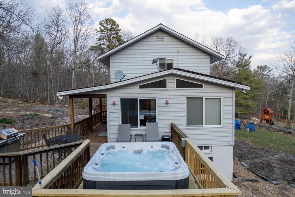 1131 PAGE VALLEY RD, LURAY, Virginia 22835, 3 Bedrooms Bedrooms, ,2 BathroomsBathrooms,Residential,1131 PAGE VALLEY RD,VAPA2006244 MLS # VAPA2006244