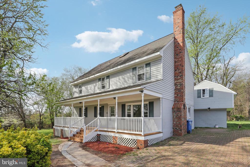 10712 WEAVERSVILLE RD, BEALETON, Virginia, 4 Bedrooms Bedrooms, ,2 BathroomsBathrooms,Residential,10712 WEAVERSVILLE RD,VAFQ2021494 MLS # VAFQ2021494