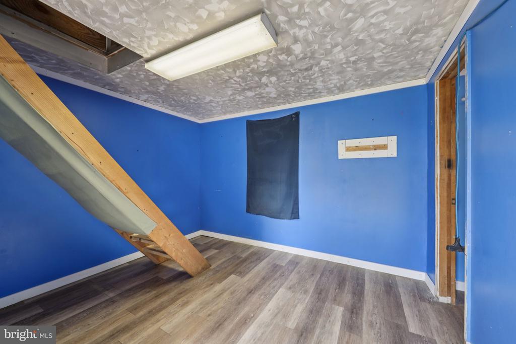 10712 WEAVERSVILLE RD, BEALETON, Virginia, 4 Bedrooms Bedrooms, ,2 BathroomsBathrooms,Residential,10712 WEAVERSVILLE RD,VAFQ2021494 MLS # VAFQ2021494