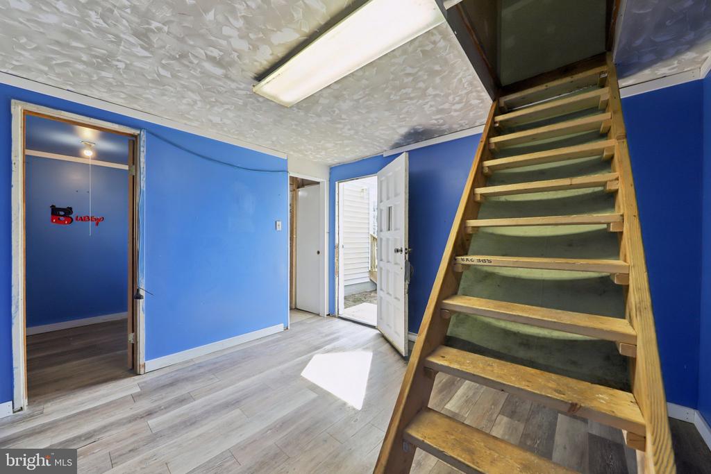 10712 WEAVERSVILLE RD, BEALETON, Virginia, 4 Bedrooms Bedrooms, ,2 BathroomsBathrooms,Residential,10712 WEAVERSVILLE RD,VAFQ2021494 MLS # VAFQ2021494