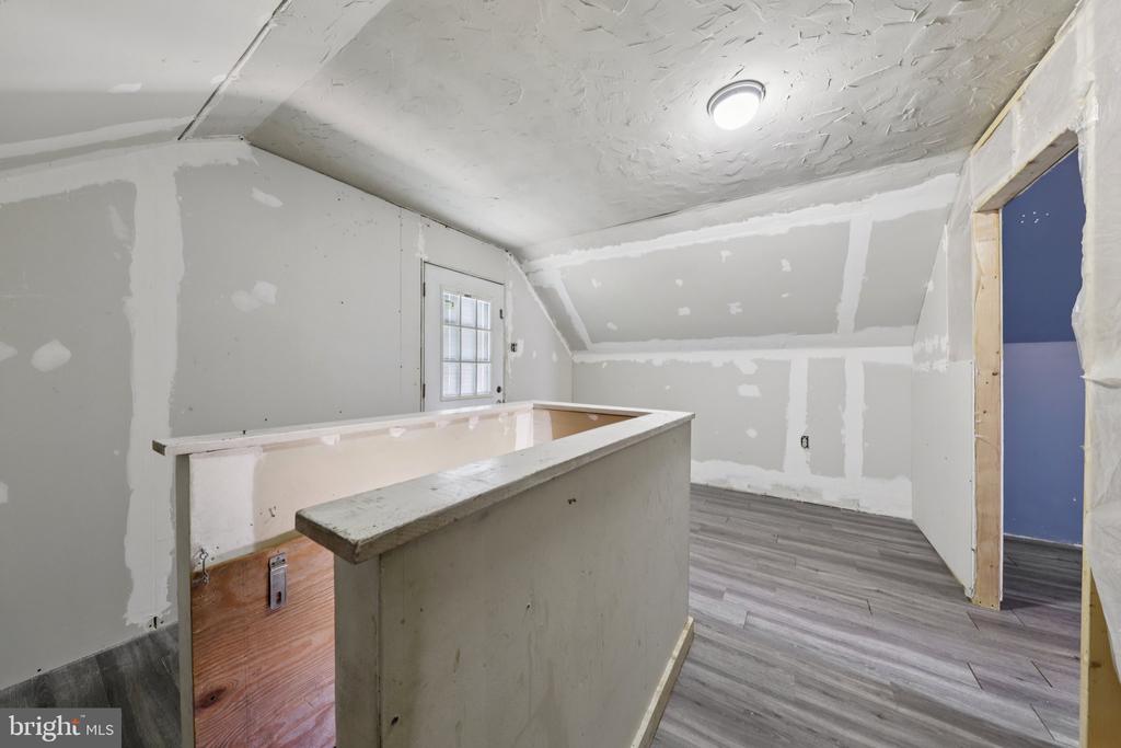 10712 WEAVERSVILLE RD, BEALETON, Virginia, 4 Bedrooms Bedrooms, ,2 BathroomsBathrooms,Residential,10712 WEAVERSVILLE RD,VAFQ2021494 MLS # VAFQ2021494